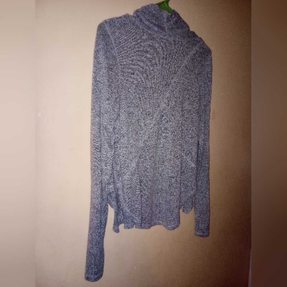 Cardigan - Picture 3 of 5